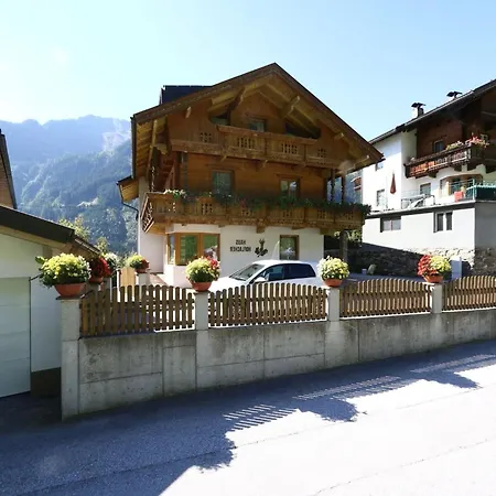 In In The Mountains, Cleaning Included Apartment *