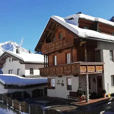 In In The Mountains, Cleaning Included * Mayrhofen